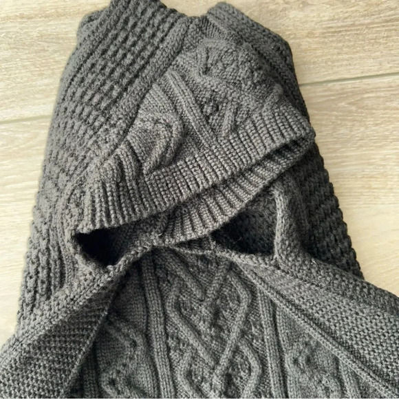 Crea Concept Pure Wool Cable Knit Flared Peplum Hem Short Sleeve Sweater - Picture 12 of 14